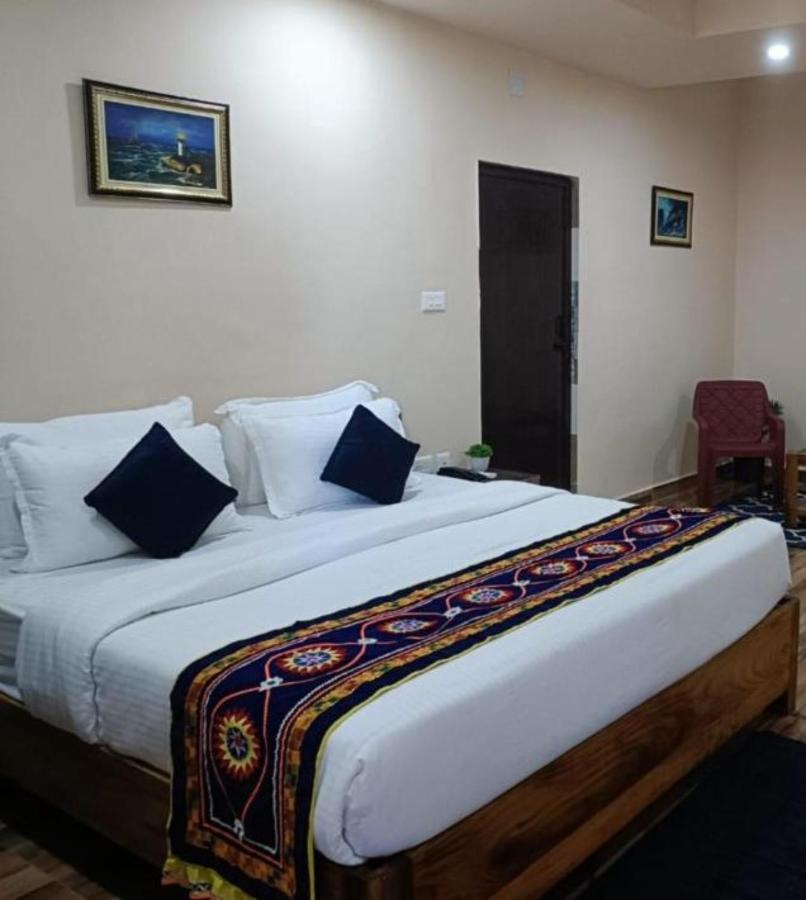 Goroomgo Silicon Residency Puri Near Sea Beach & Temple - Luxurious Room - Lift And Parking Facilities - Best Seller Kültér fotó