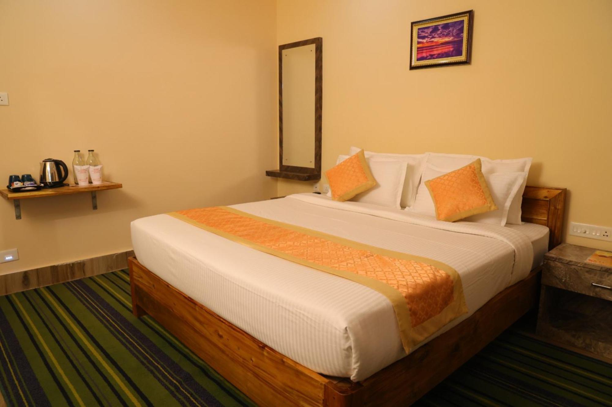 Goroomgo Silicon Residency Puri Near Sea Beach & Temple - Luxurious Room - Lift And Parking Facilities - Best Seller Kültér fotó