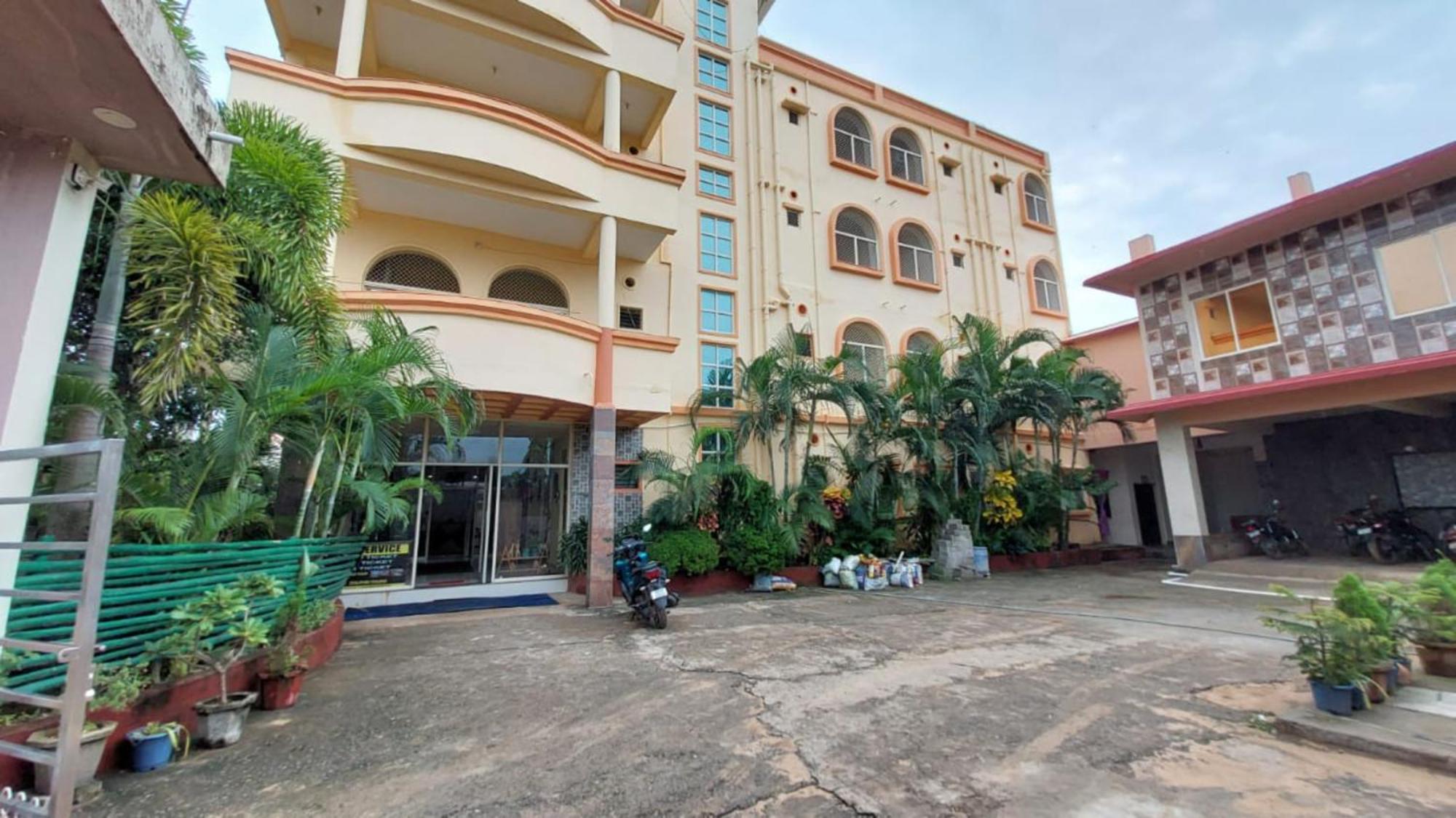 Goroomgo Silicon Residency Puri Near Sea Beach & Temple - Luxurious Room - Lift And Parking Facilities - Best Seller Kültér fotó